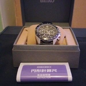 Seiko jmd quartz chorno